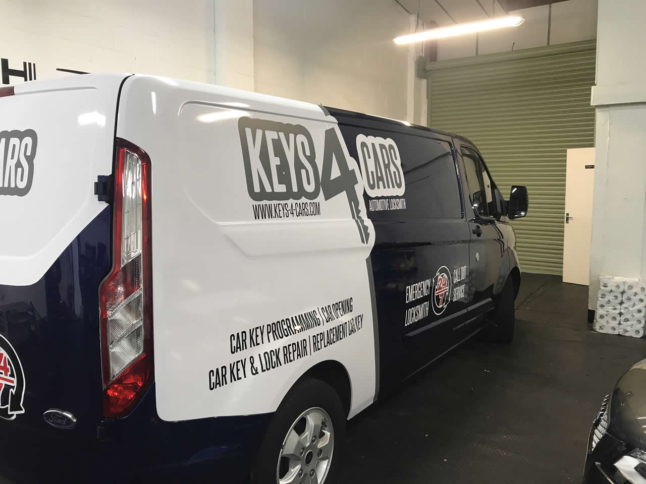Vehicle signage, graphics, commercial decals  & sign writing