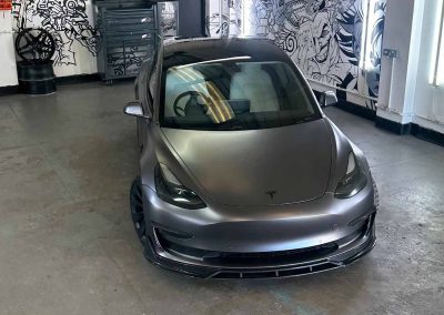 Tesla dechrome - Image 3